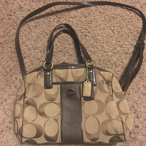 SOLD-Coach purse - Picture 2 of 6